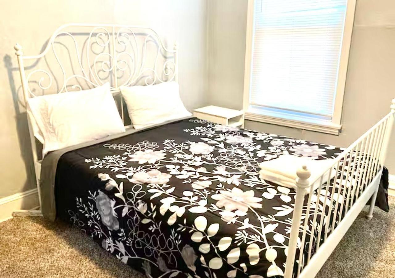 Clover 2900 - Apartment And Rooms With Private Bathroom Near Washington Ave South Philly Philadelphia Exterior foto