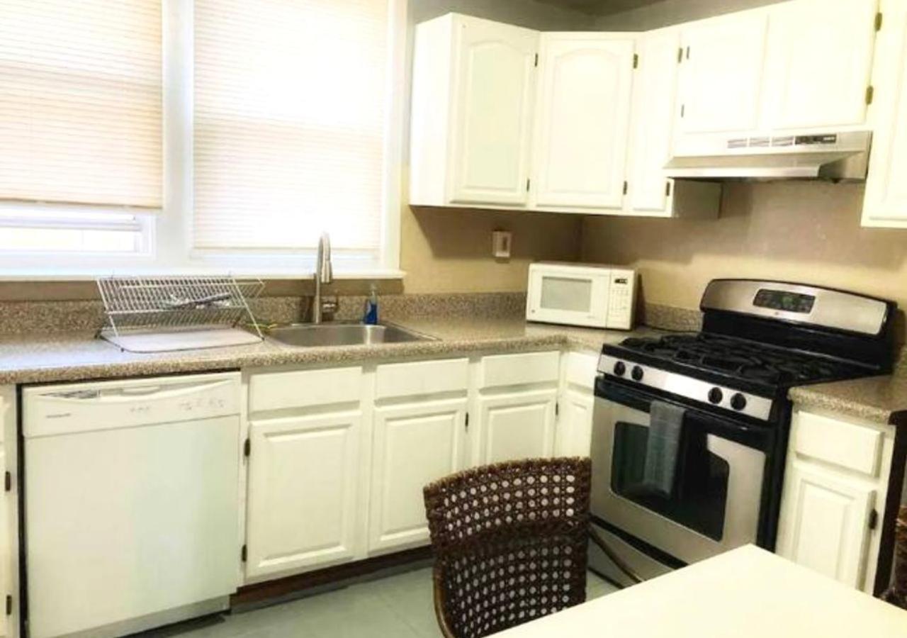 Clover 2900 - Apartment And Rooms With Private Bathroom Near Washington Ave South Philly Philadelphia Exterior foto