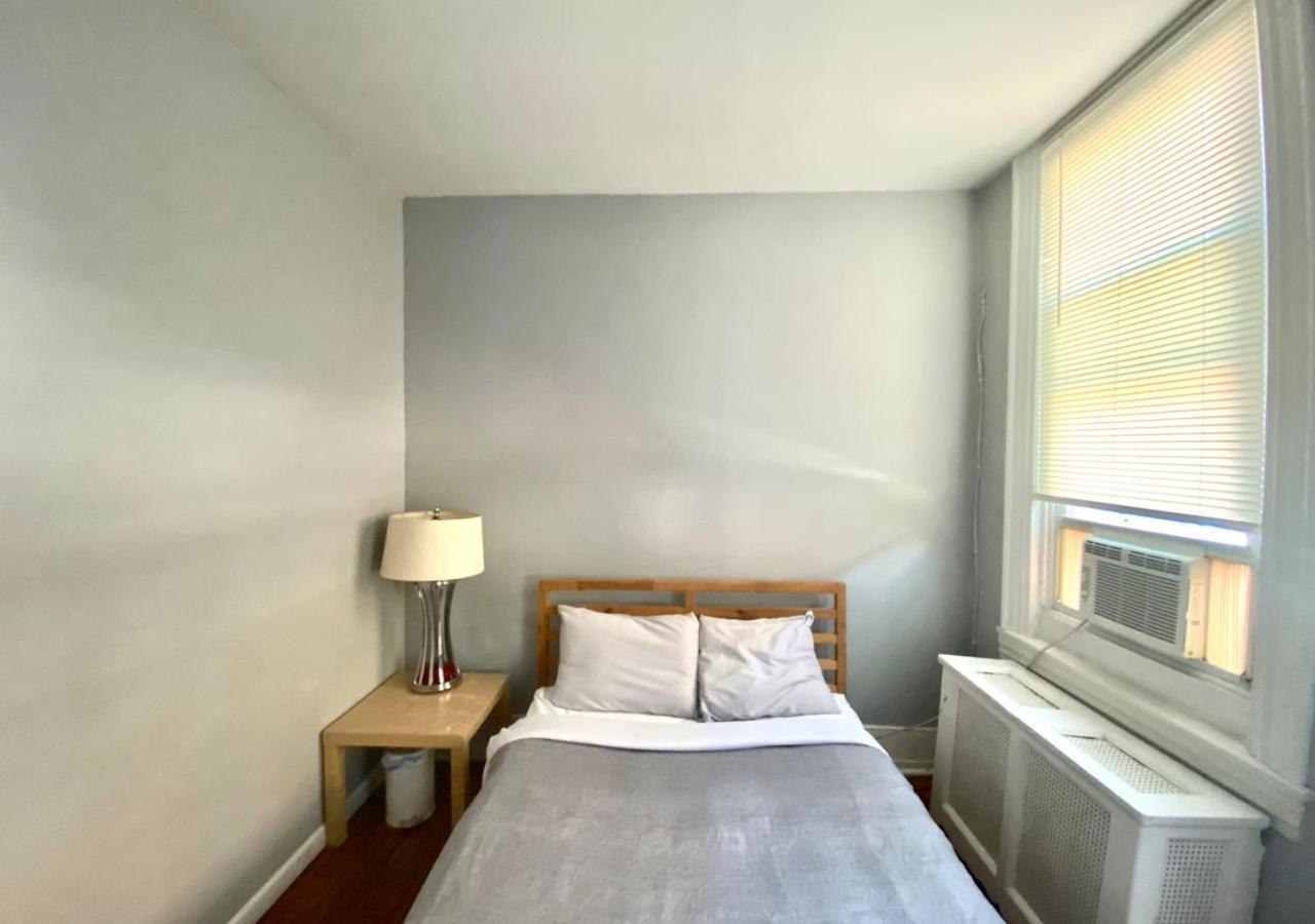 Clover 2900 - Apartment And Rooms With Private Bathroom Near Washington Ave South Philly Philadelphia Exterior foto