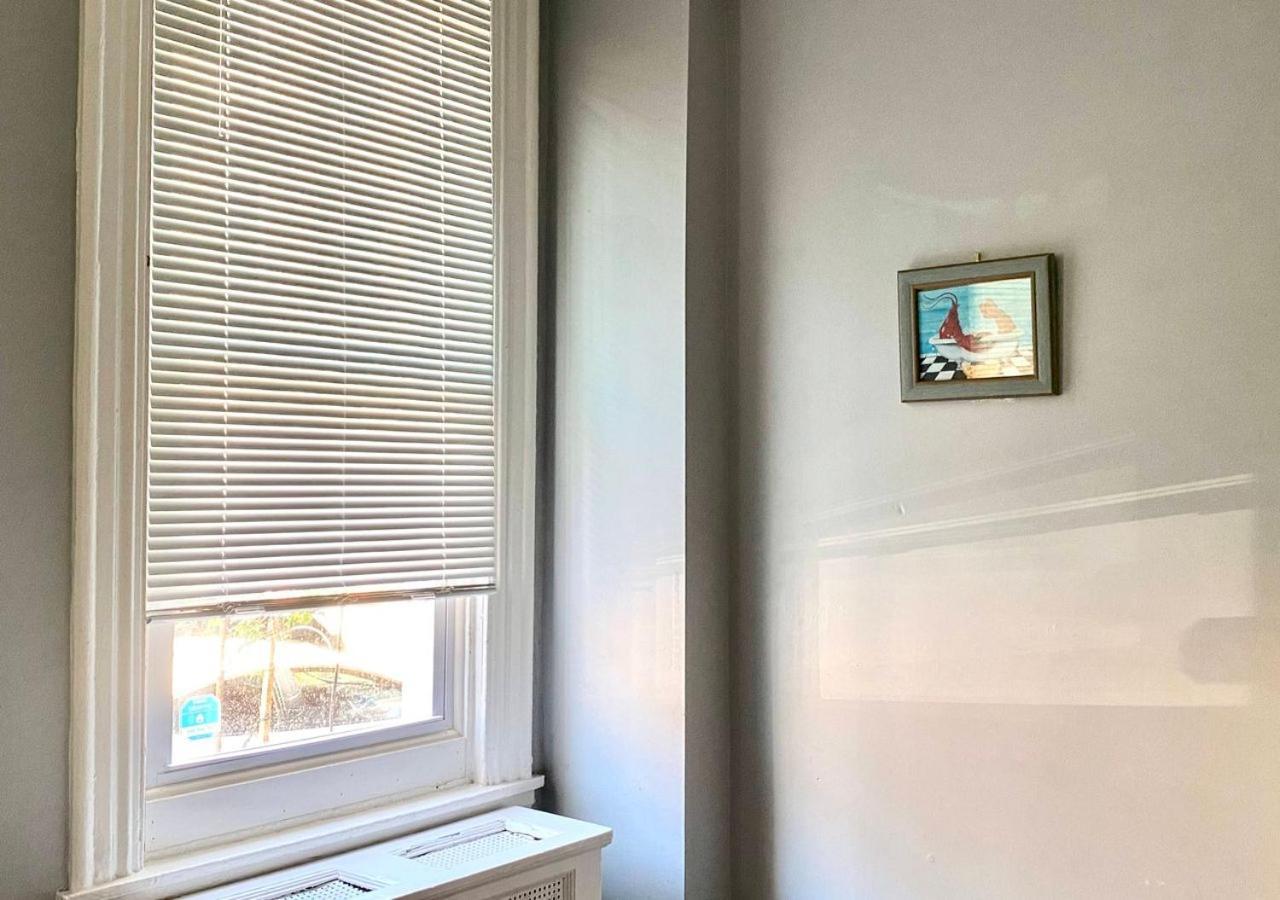 Clover 2900 - Apartment And Rooms With Private Bathroom Near Washington Ave South Philly Philadelphia Exterior foto