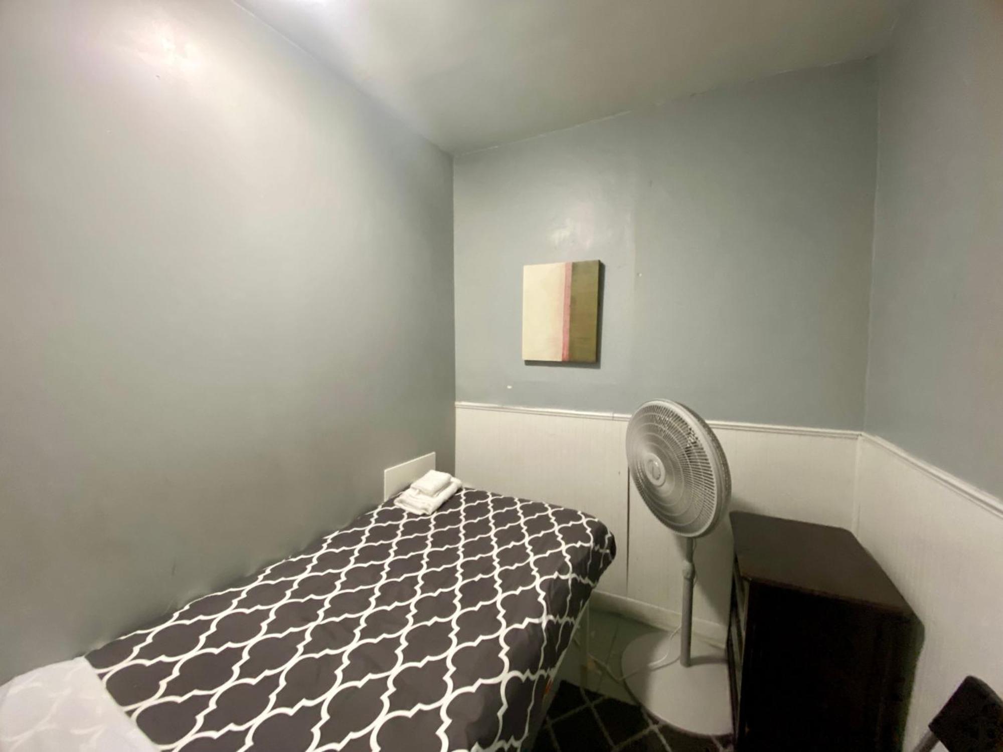 Clover 2900 - Apartment And Rooms With Private Bathroom Near Washington Ave South Philly Philadelphia Exterior foto