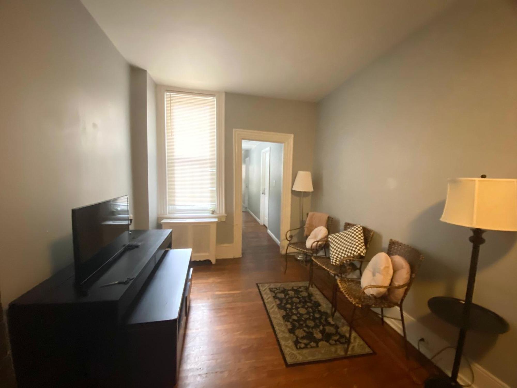 Clover 2900 - Apartment And Rooms With Private Bathroom Near Washington Ave South Philly Philadelphia Exterior foto