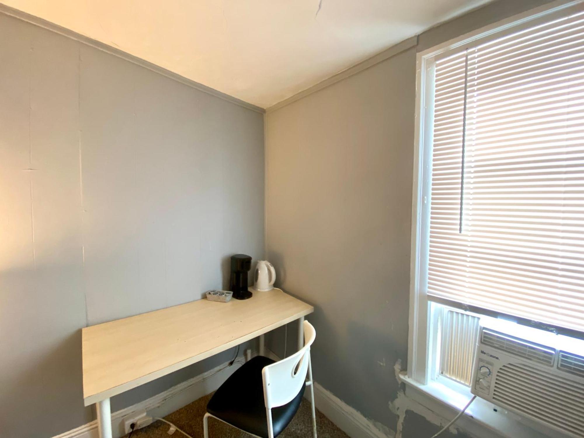 Clover 2900 - Apartment And Rooms With Private Bathroom Near Washington Ave South Philly Philadelphia Exterior foto